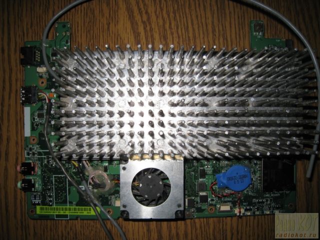 Материнская плата